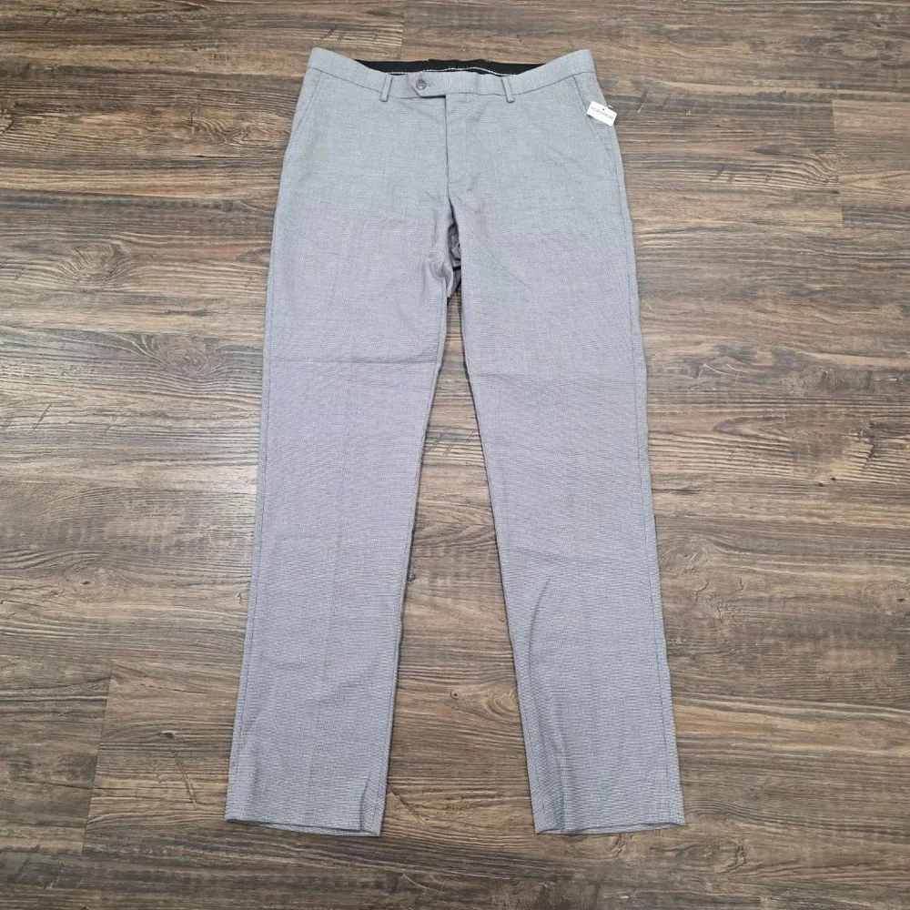 ZNT18 Dress Pants Gray Slim Fit Stretch Flat Front Mens 37 Modern NWOT